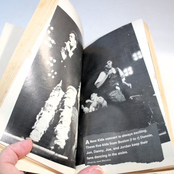 Two New Kids on the Block Fan Collectible Books, 1989 - Picture 9 of 10